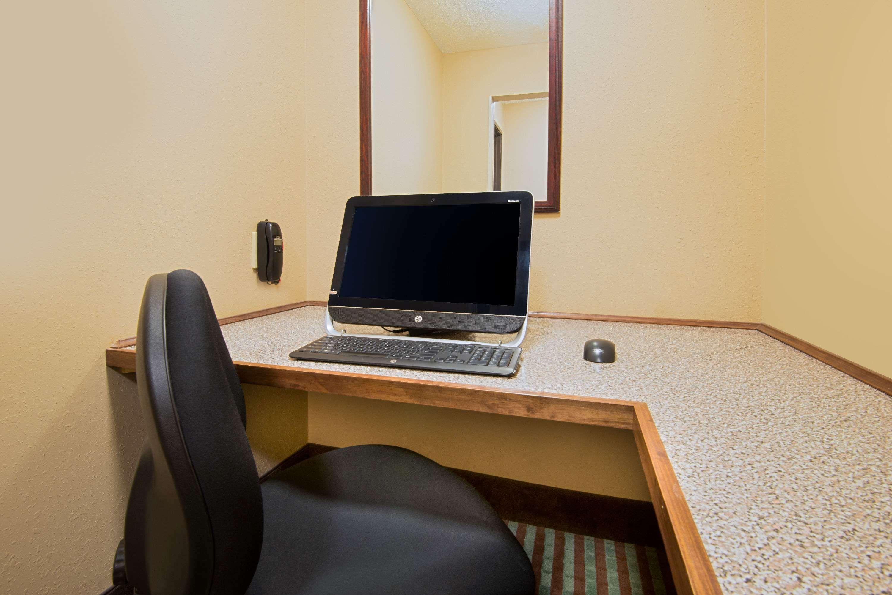 Super 8 By Wyndham Fairfield Hotel Ngoại thất bức ảnh
