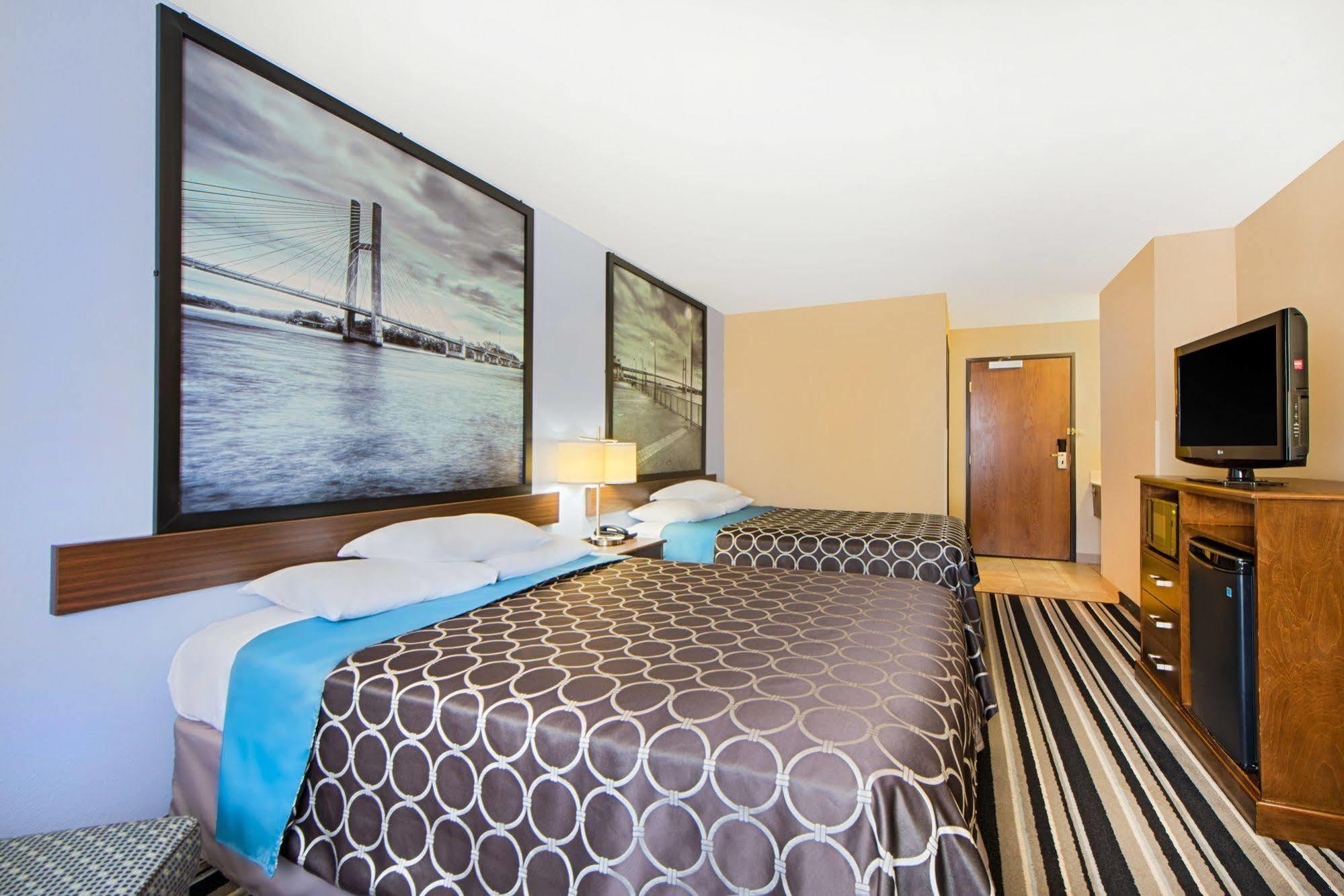 Super 8 By Wyndham Fairfield Hotel Ngoại thất bức ảnh